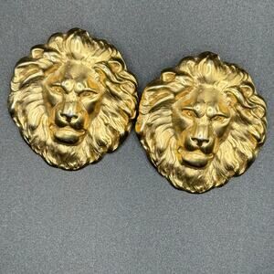 LARGE 3-D Vintage NOBLE LION HEADS Italian-Esque Matte Gold Pierced Earrings